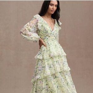 MAC DUGGAL Chiffon Tiered Puff Long Sleeve Gown/Dress In Green Floral (size 4)